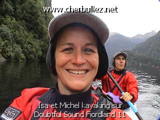légende: Isa et Michel kayaking sur Doubtful Sound Fiordland 11
qualityCode=raw
sizeCode=half

Données de l'image originale:
Taille originale: 143108 bytes
Temps d'exposition: 1/215 s
Diaph: f/400/100
Heure de prise de vue: 2003:03:22 15:05:15
Flash: non
Focale: 42/10 mm
